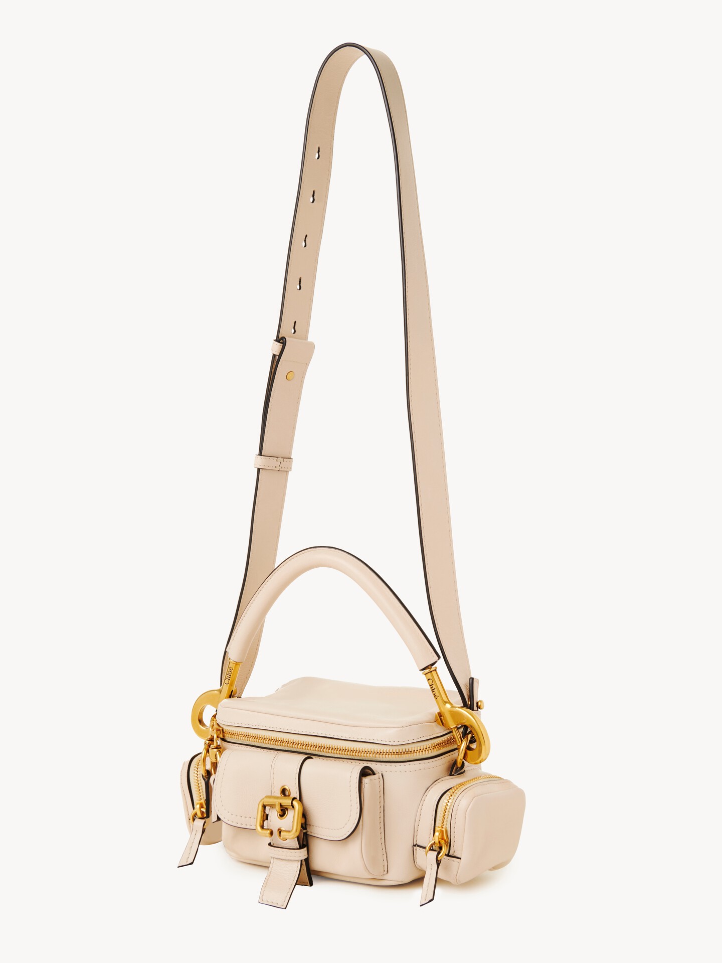 Small Camera bag in shiny leather - 8