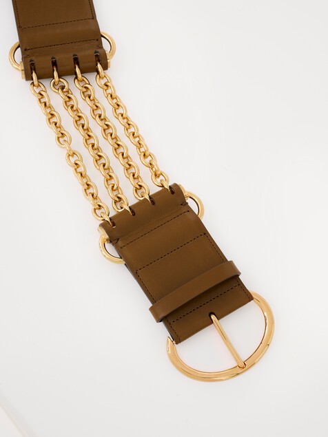 The Chlo&eacute; Camera Chain belt
