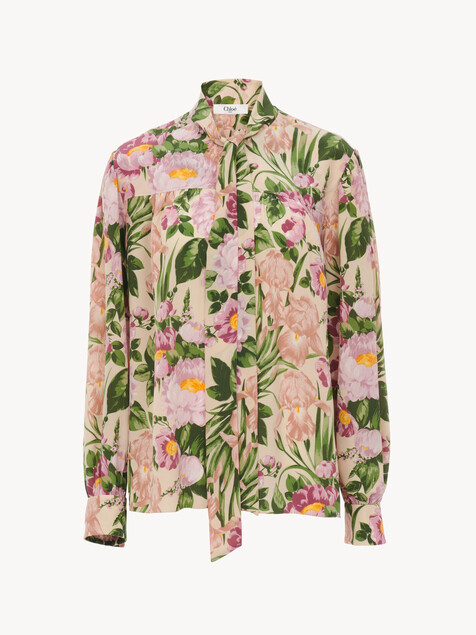Maxi gathered lavalli&egrave;re blouse in cr&ecirc;pe de chine