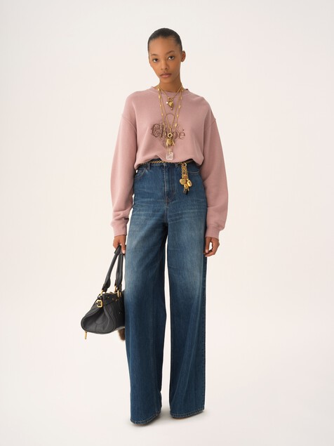 Oversized logo jumper in chin&eacute; fleece