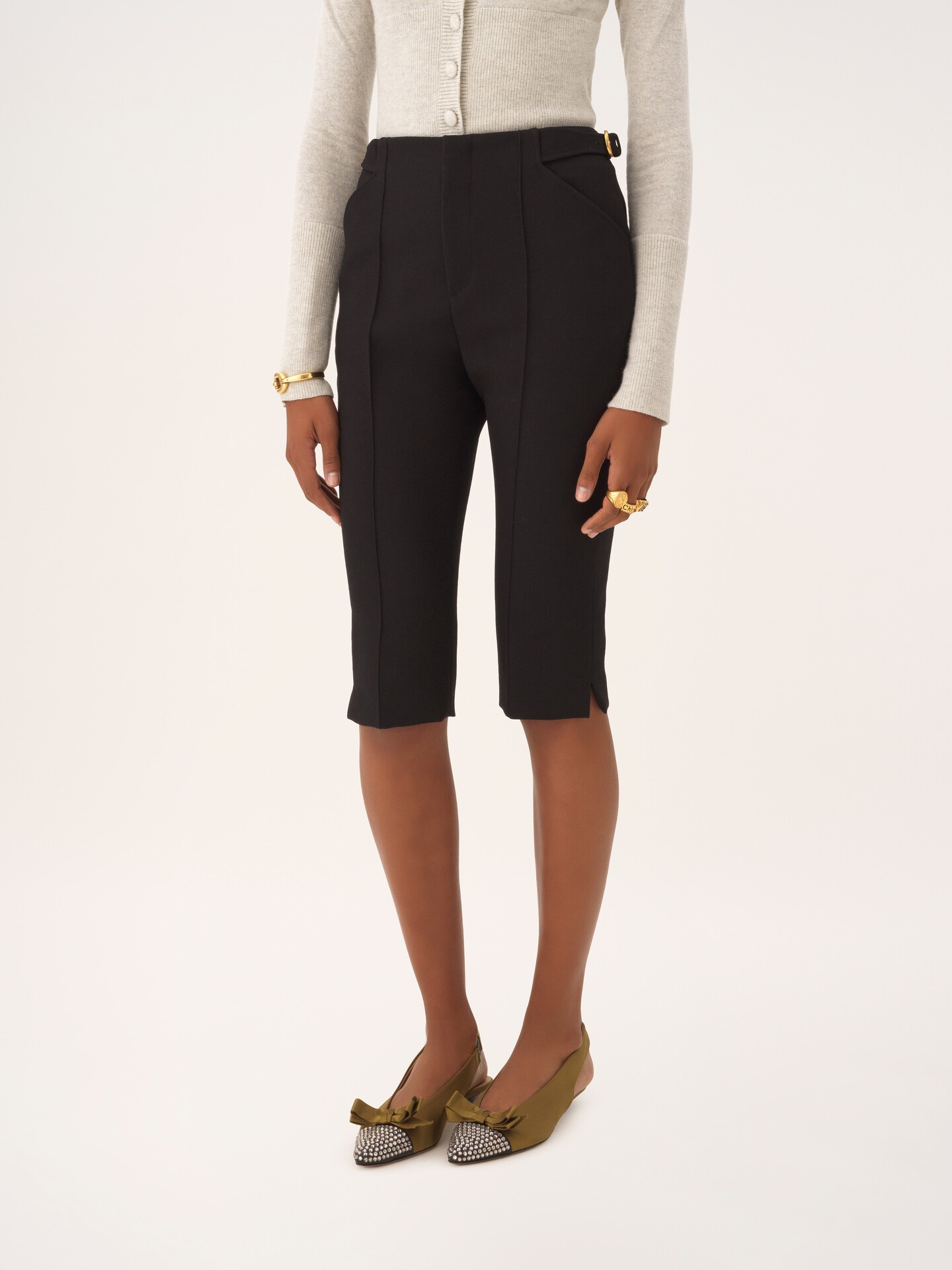 Tailored capri trousers in wool cr&ecirc;pe - 4