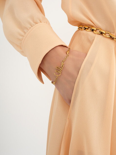 The Chlo&eacute; Iconic bracelet