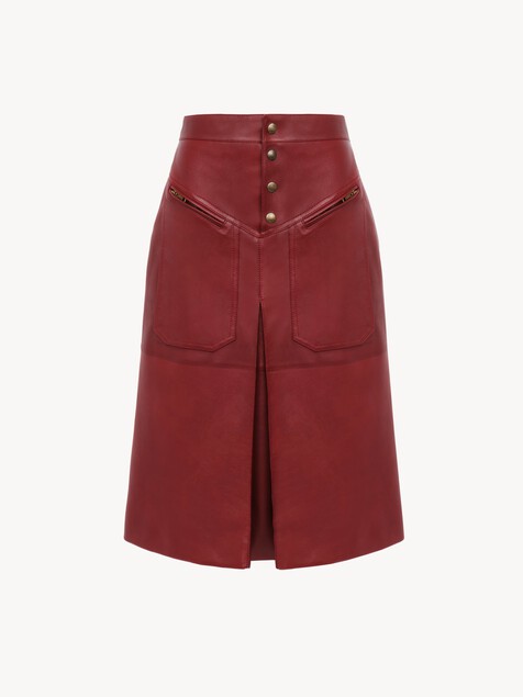 Knee-length skirt in leather