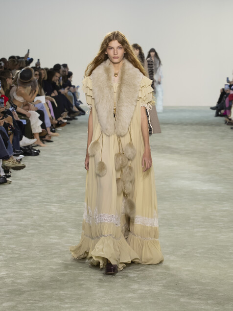 Look 7