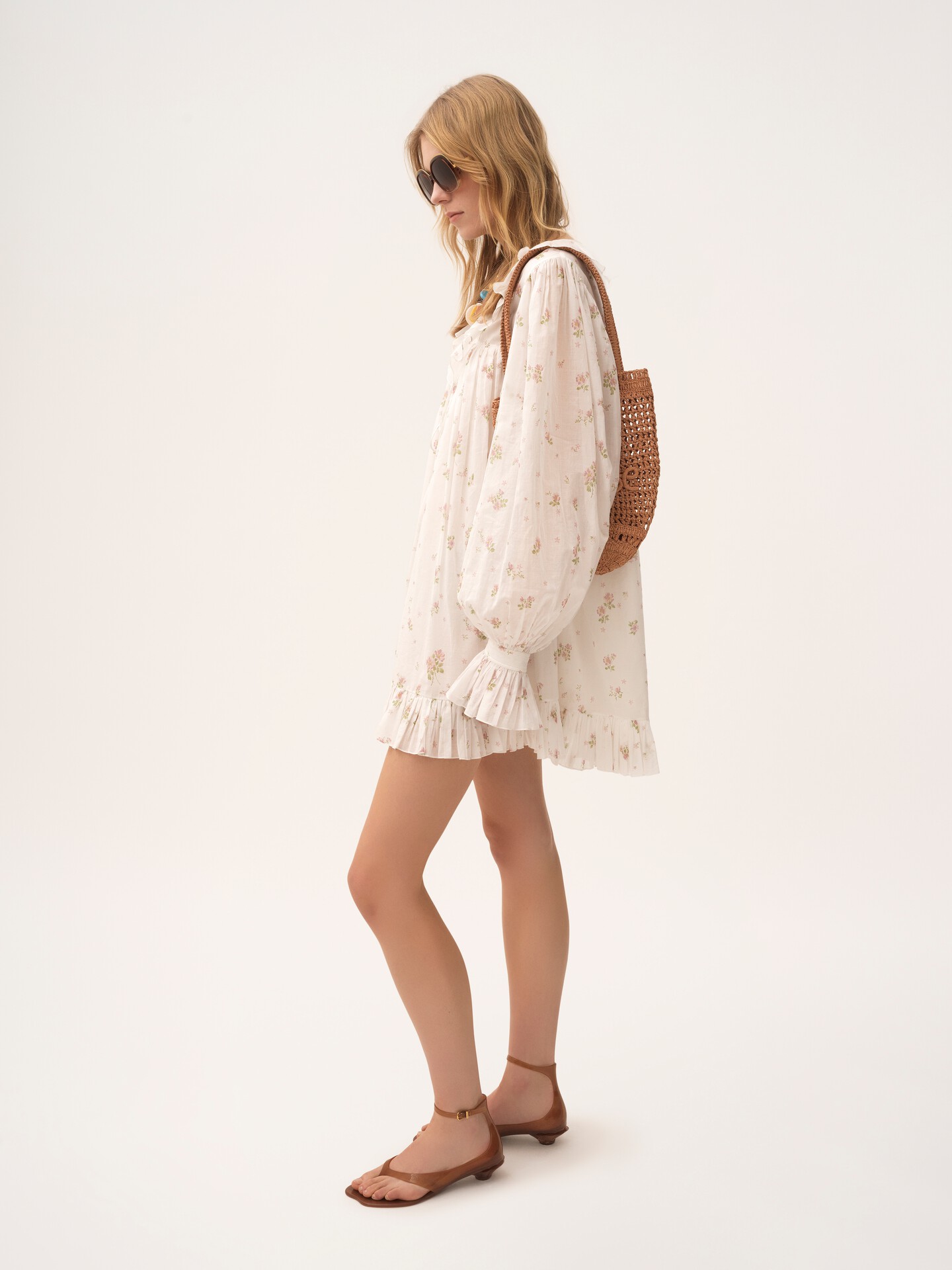 Small Summer Banana tote bag in raffia - 4