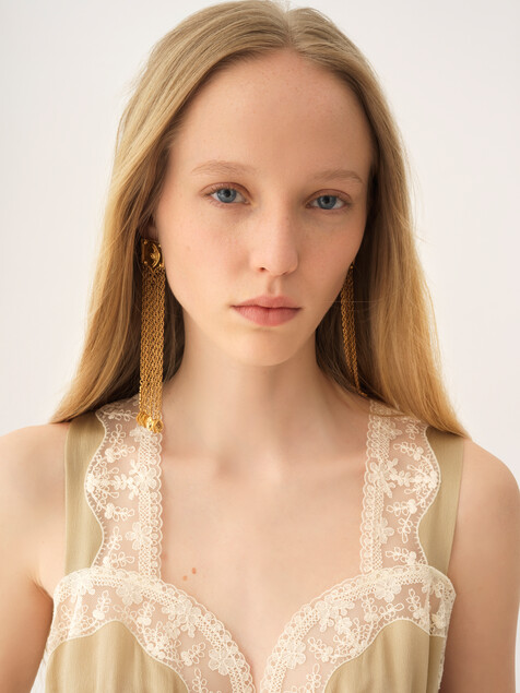 The Chlo&eacute; Amulet earrings