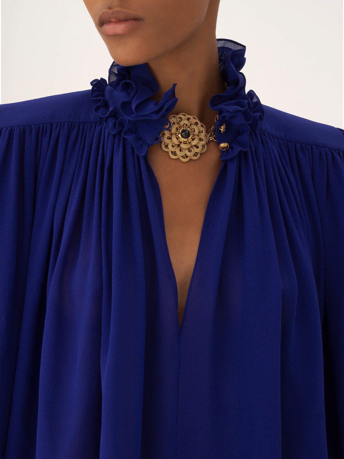 Maxi gathered high-neck top in silk georgette - 9