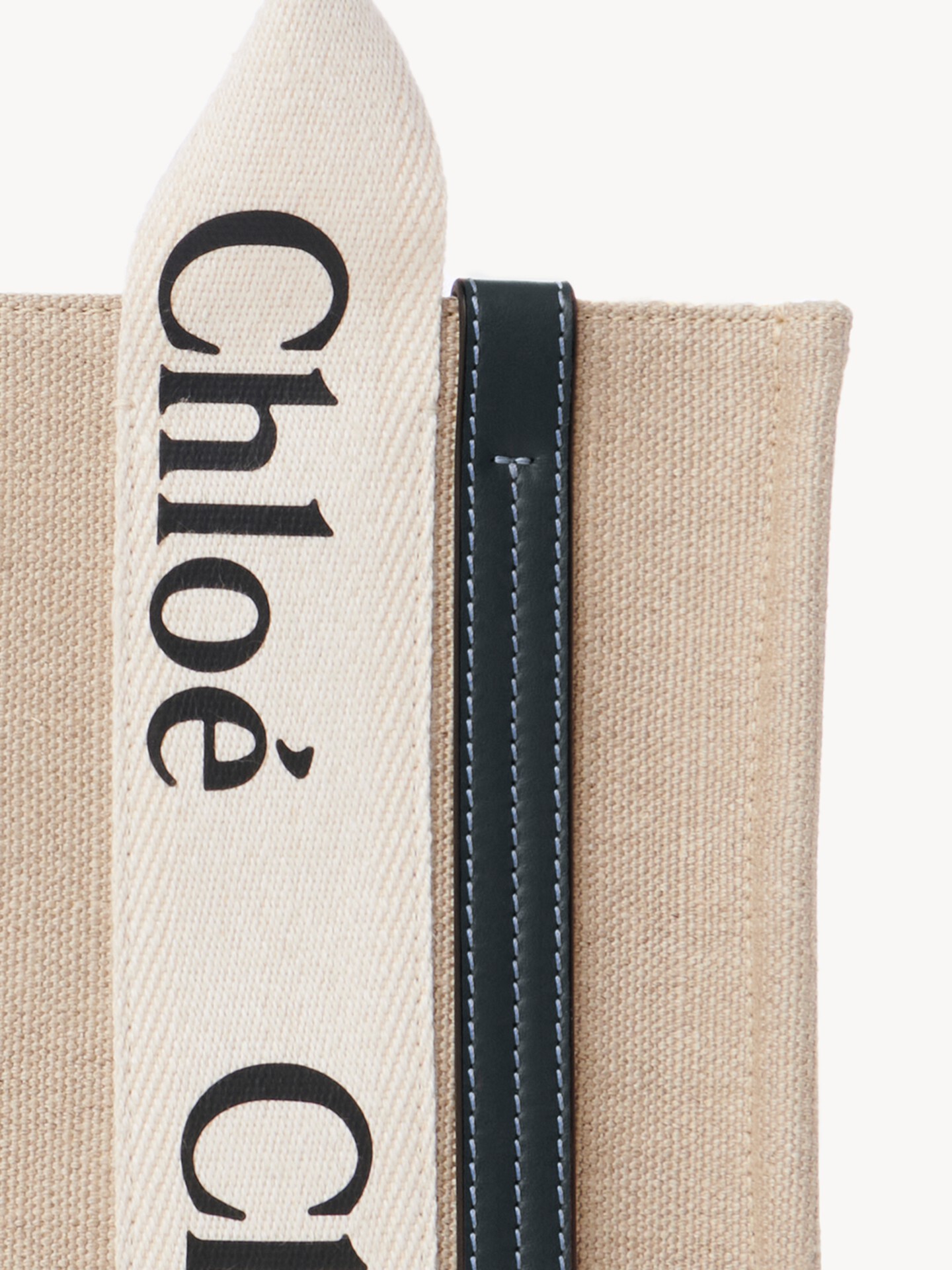 Small Woody tote bag in linen - 6