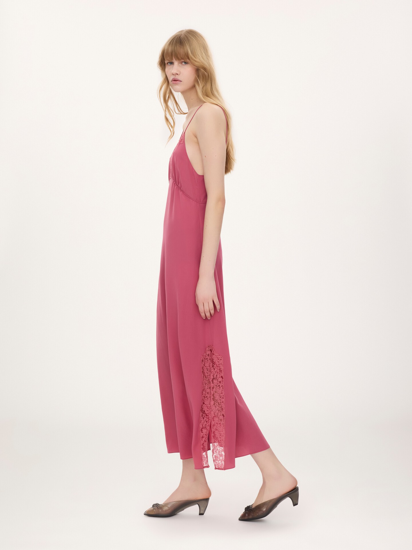 Long lingerie dress in cr&ecirc;pe de chine & lace - 6