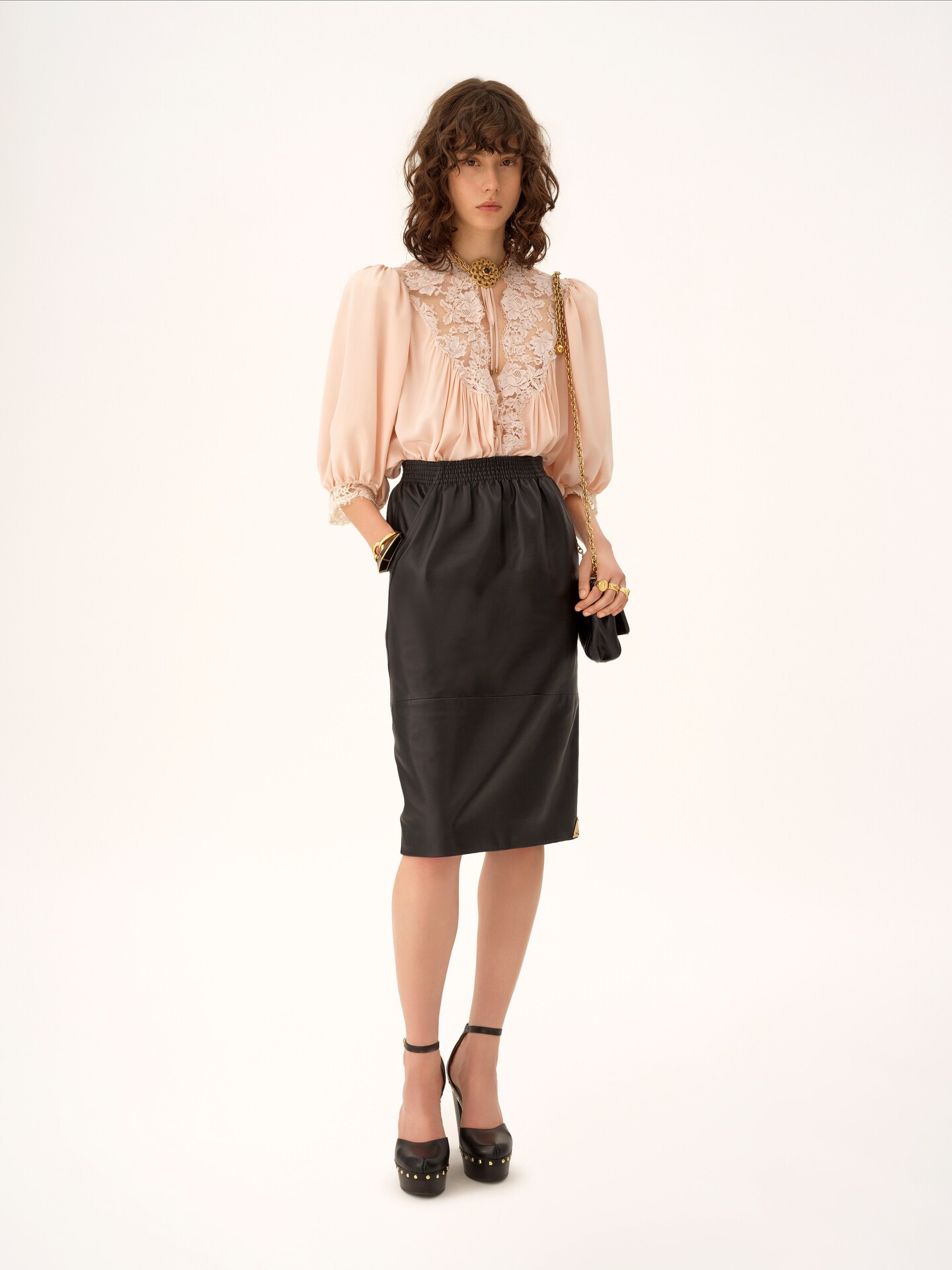 Fluid puff-sleeve top in cr&ecirc;pe de chine & lace - 3