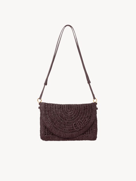 Summer Banana flat pouch with strap in raffia