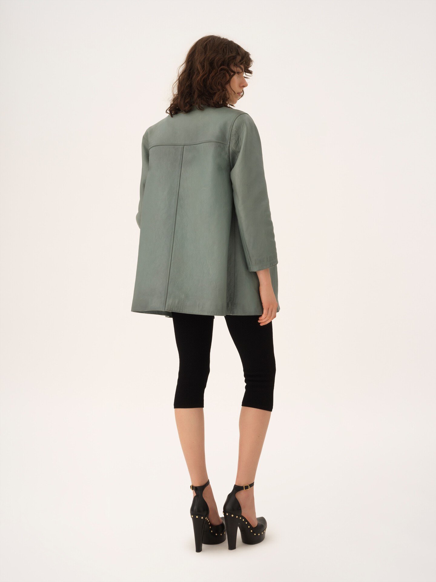 Single-breasted long jacket in leather - 5