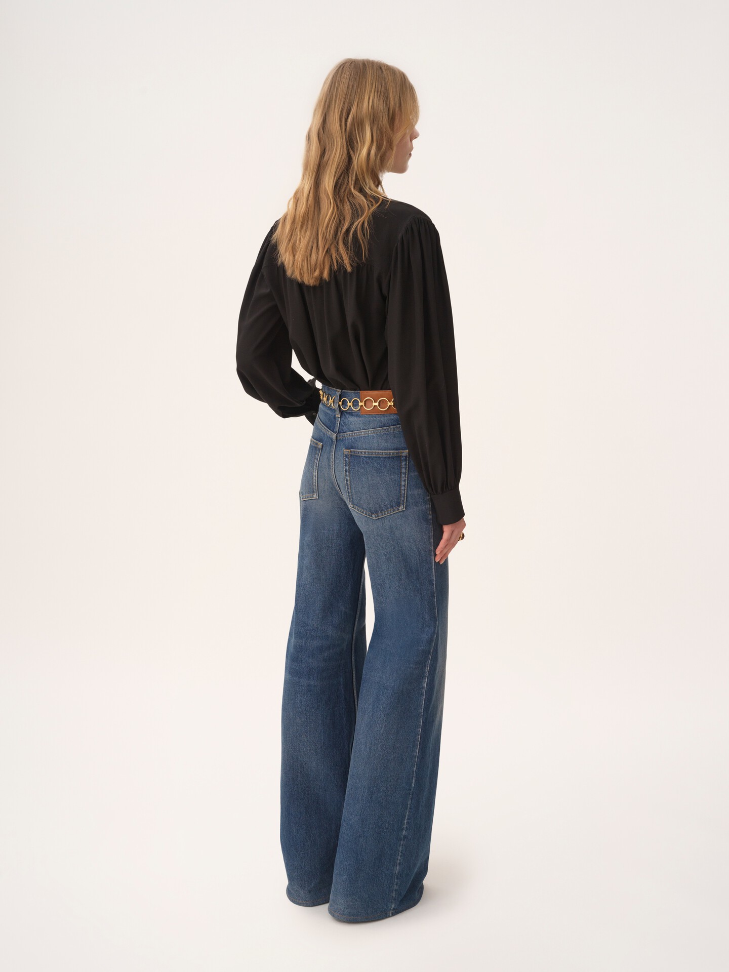 Maxi gathered lavallière blouse in crêpe de chine - 6