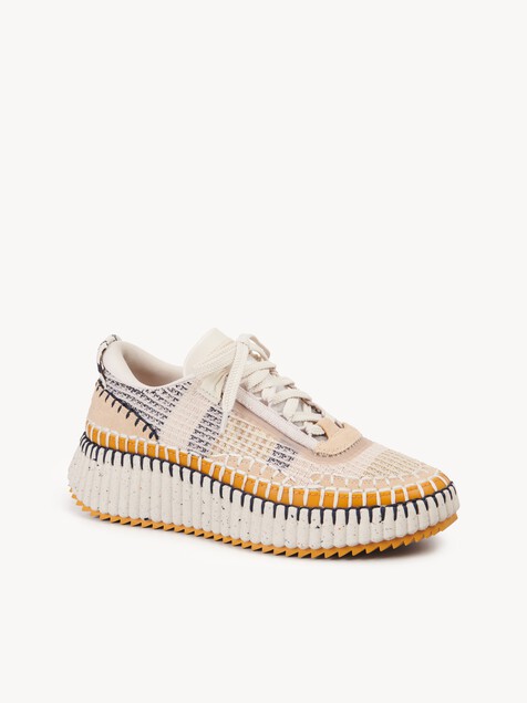 Nama sneaker