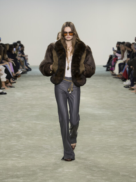 Look 19