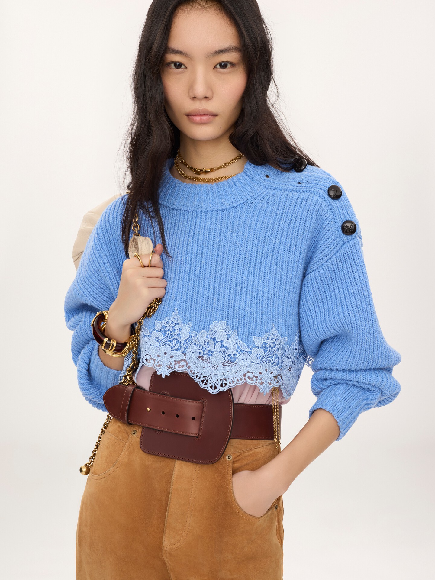 Cropped jumper in a merino wool knit & lace - 4