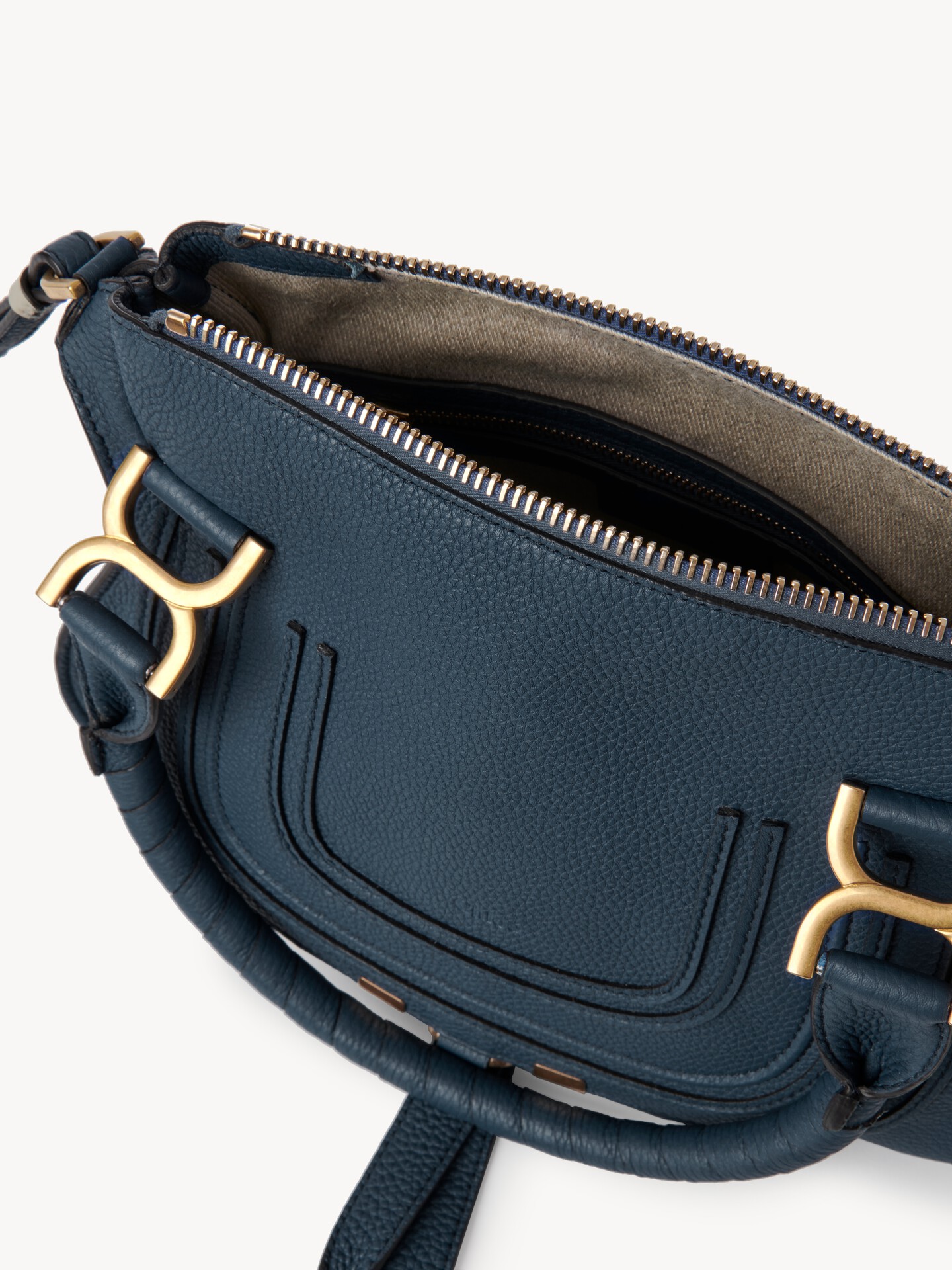 Small Marcie bag in grained leather - 3