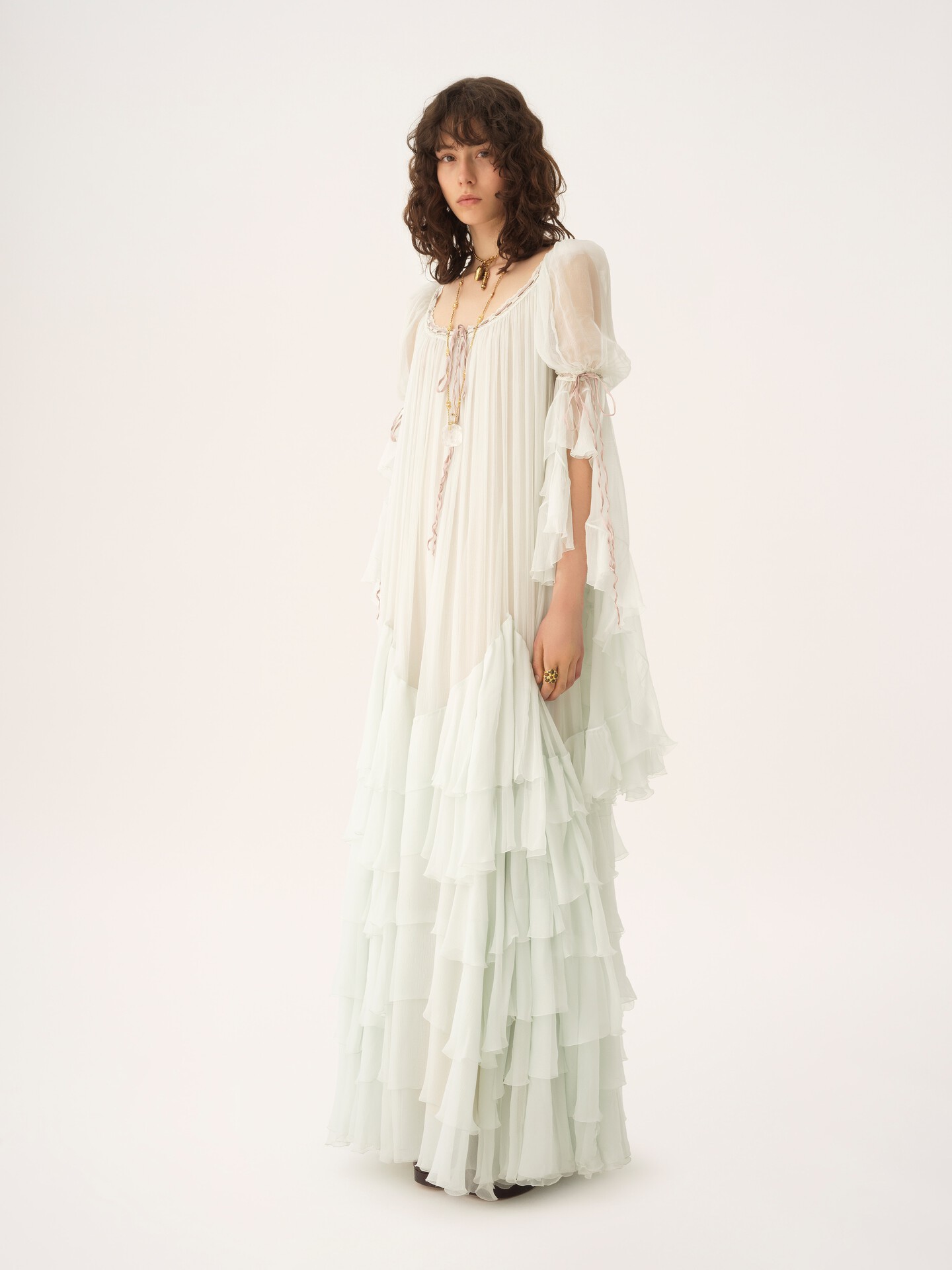 Oversized long ruffled dress in silk mousseline - 3