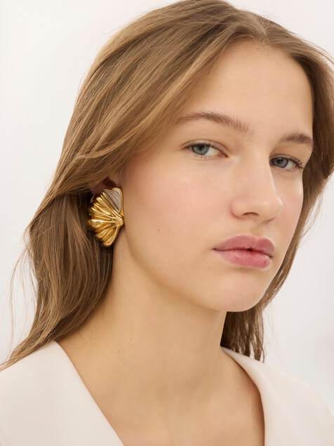 The Chlo&eacute; Mirror earrings