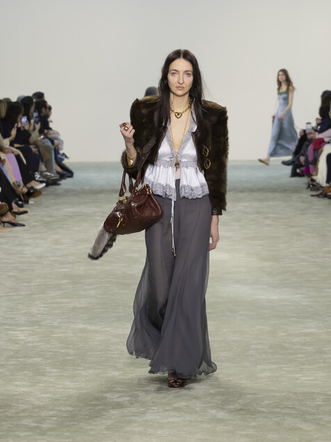 Look 15