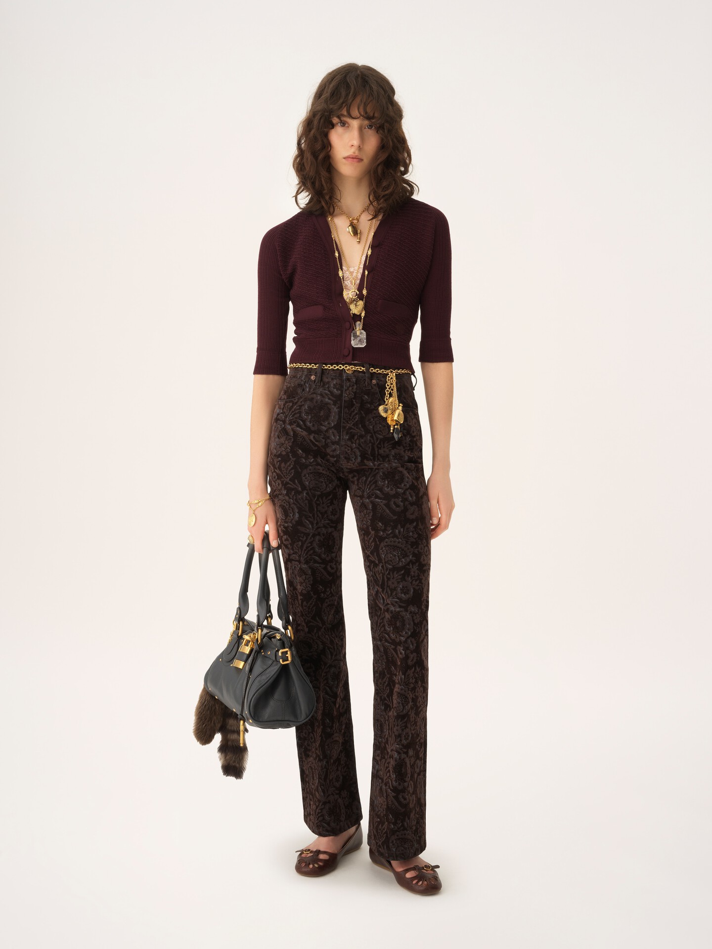 Fitted V-neck cardigan in a wool knit - 3