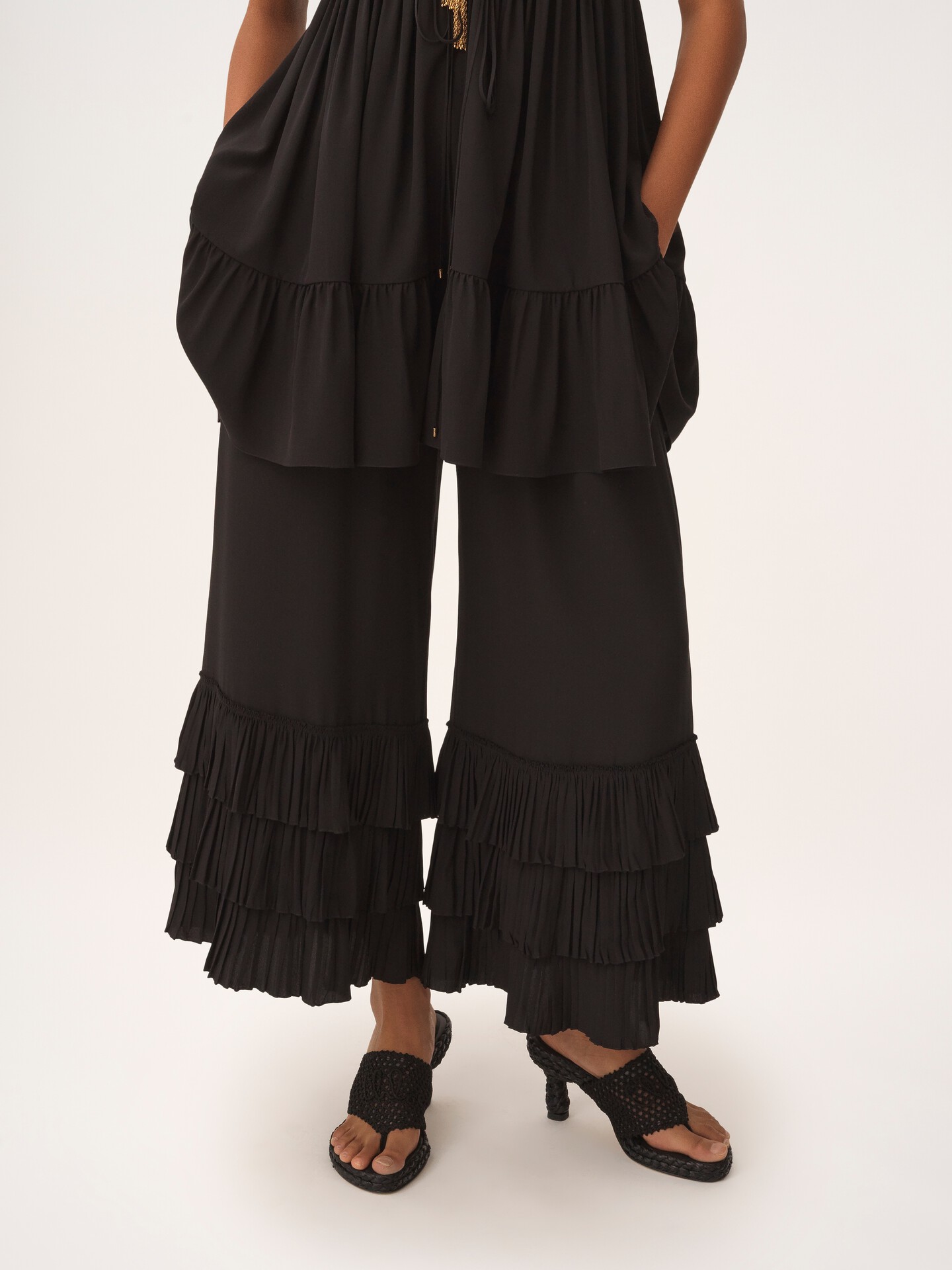 Fluid wide-leg pants in cr&ecirc;pe de chine - 4