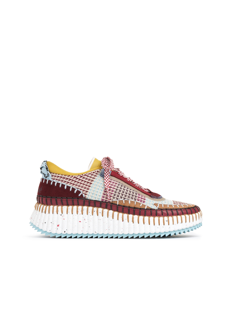 Nama sneaker 