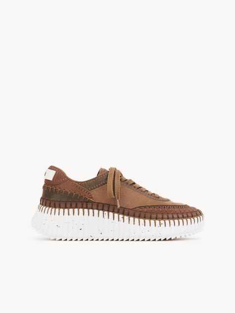 Nama sneaker
