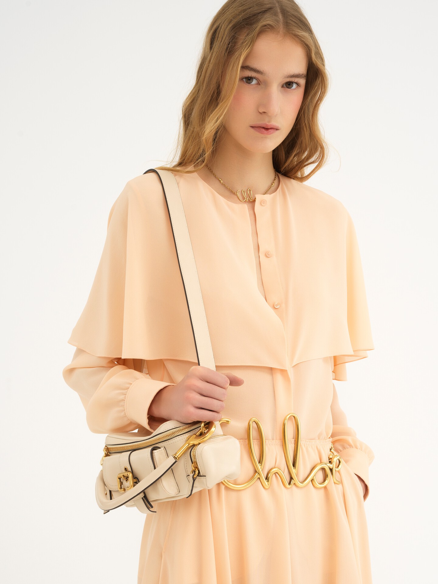 Small Camera bag in shiny leather - 3