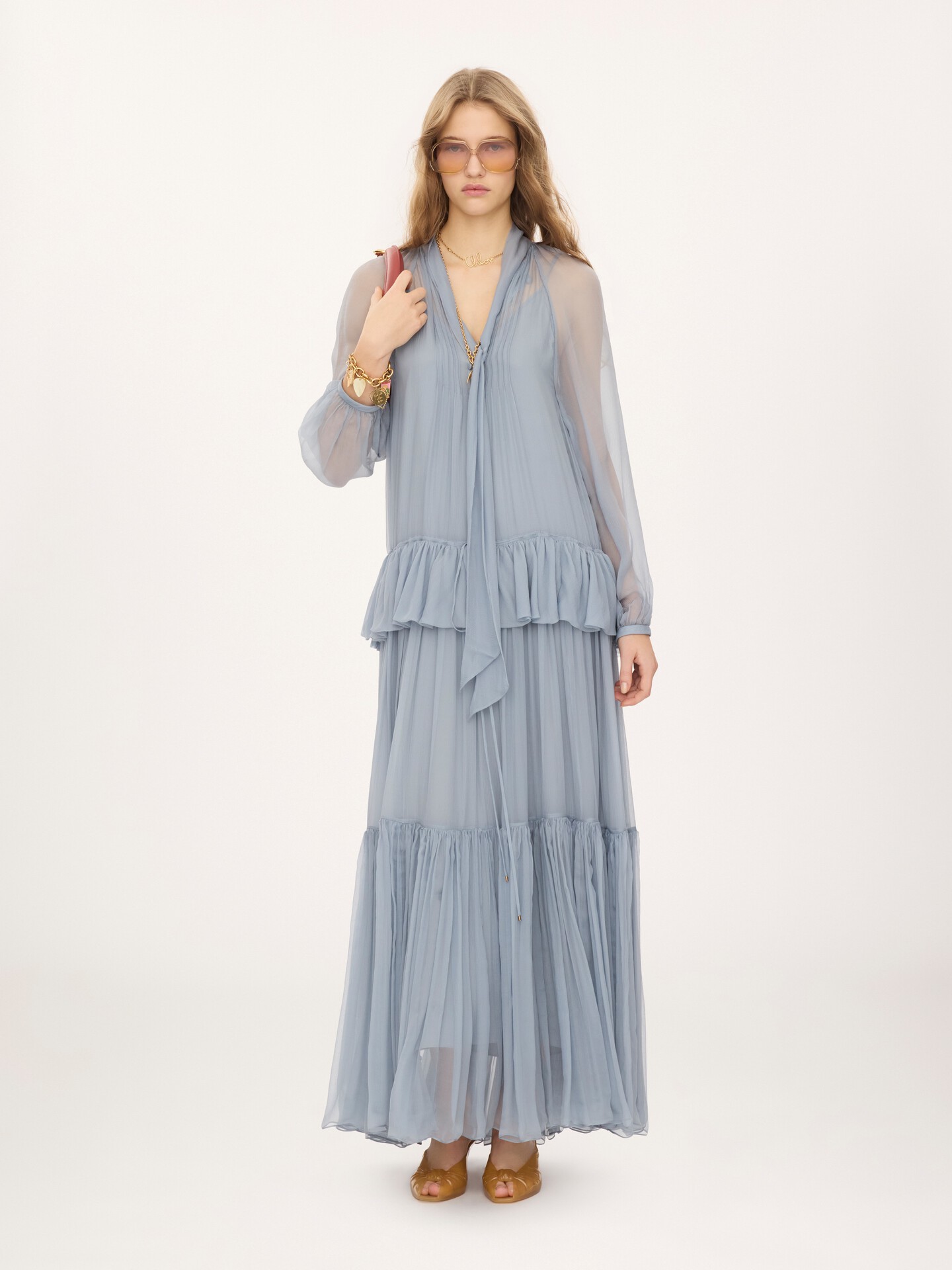 Fluid long dress in silk mousseline with lavalli&egrave;re tie - 3