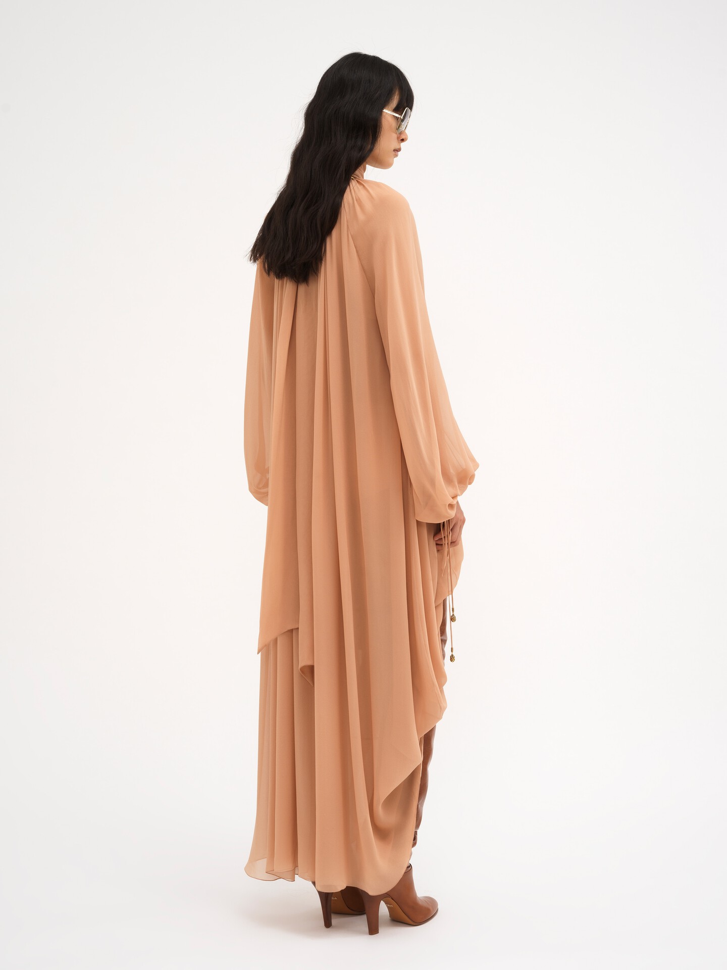Mock-neck gathered long dress in silk georgette - 5