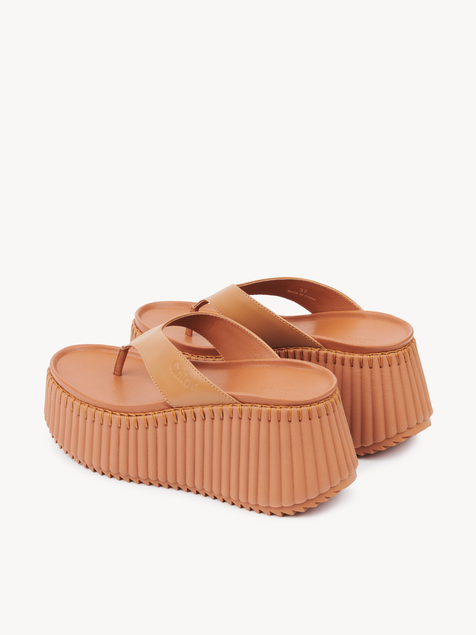 KUT3Nama wedge slide