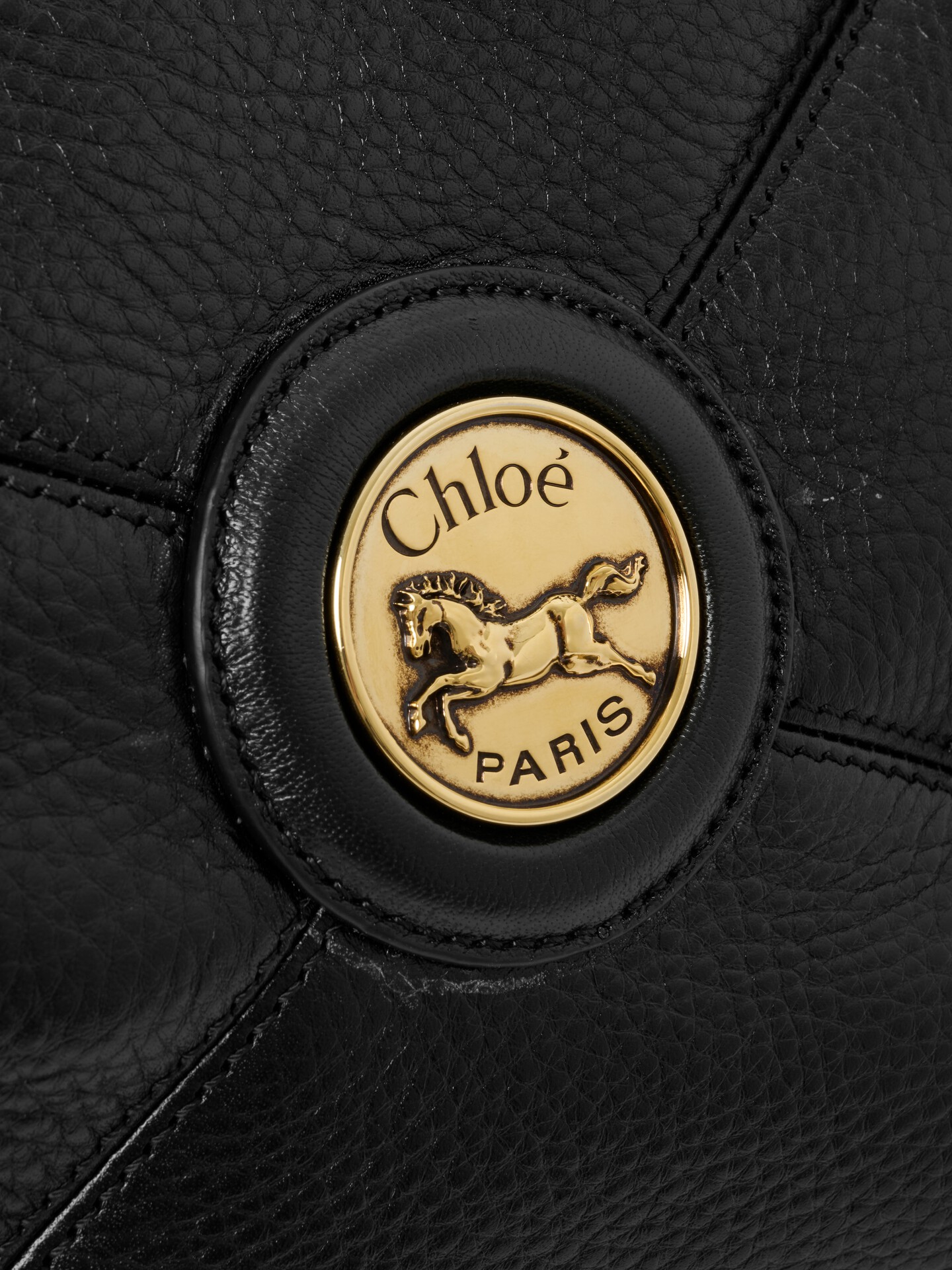 Chlo&eacute; Balloon east-west tote bag in grained leather - 9