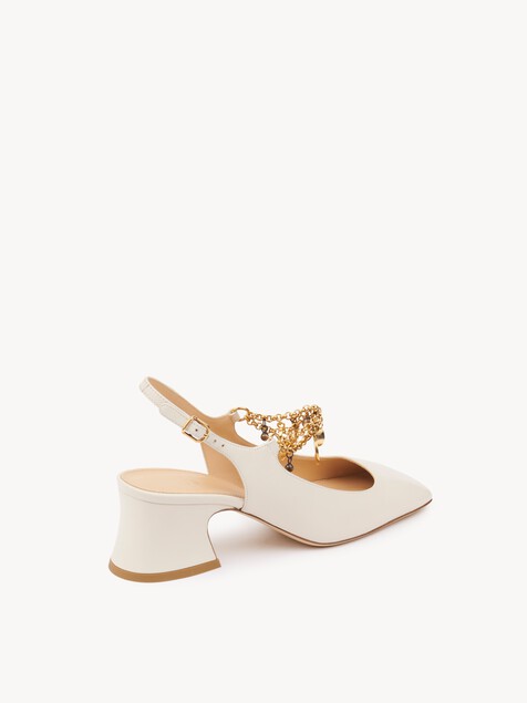 Chloé Charms pump