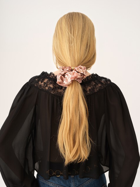 The Chlo&eacute; Paisley hair scrunchie in silk twill