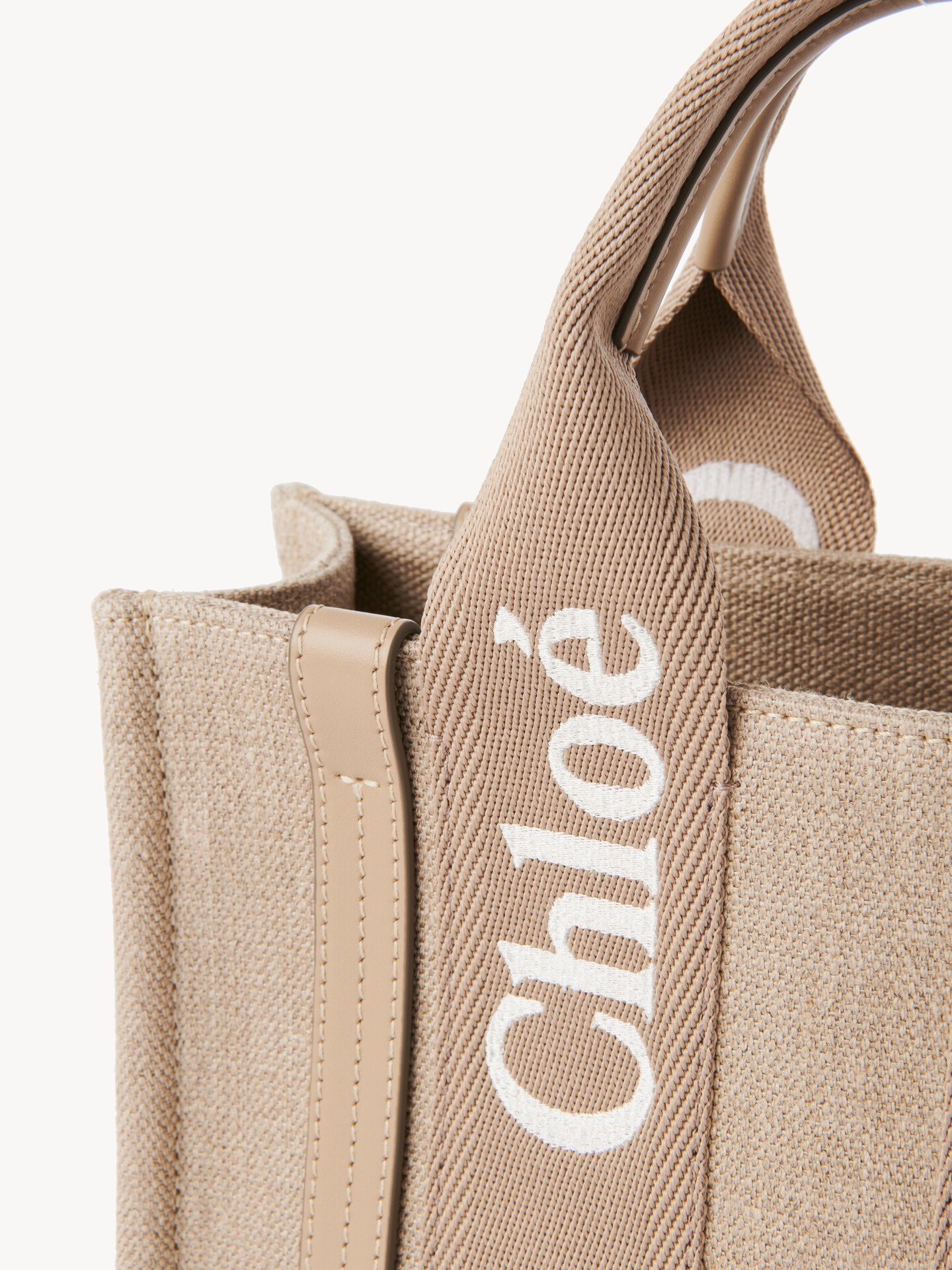Small Woody tote bag in linen - 8