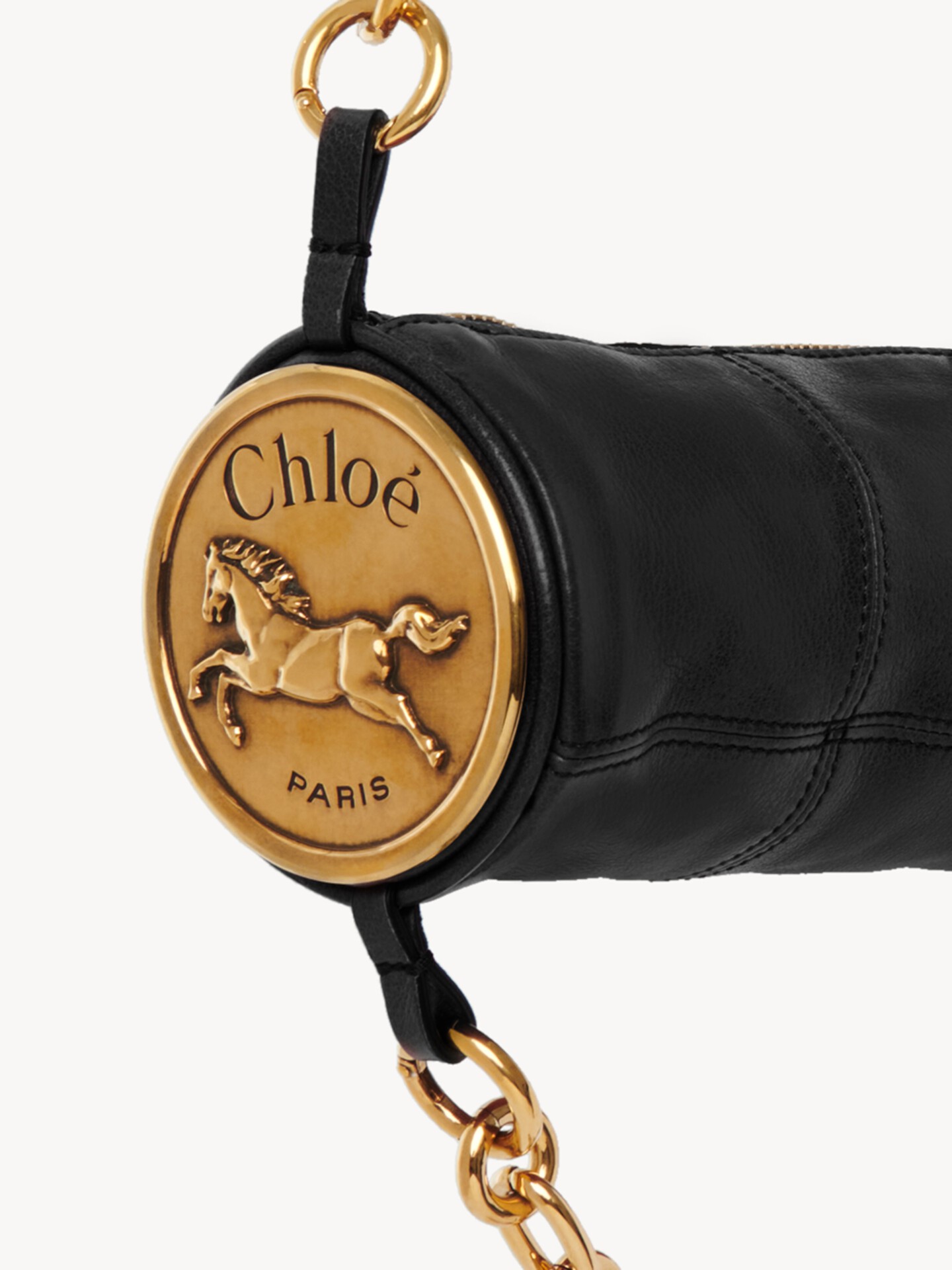 Ch&acirc;teau Treasures shoulder bag in grained leather - 7