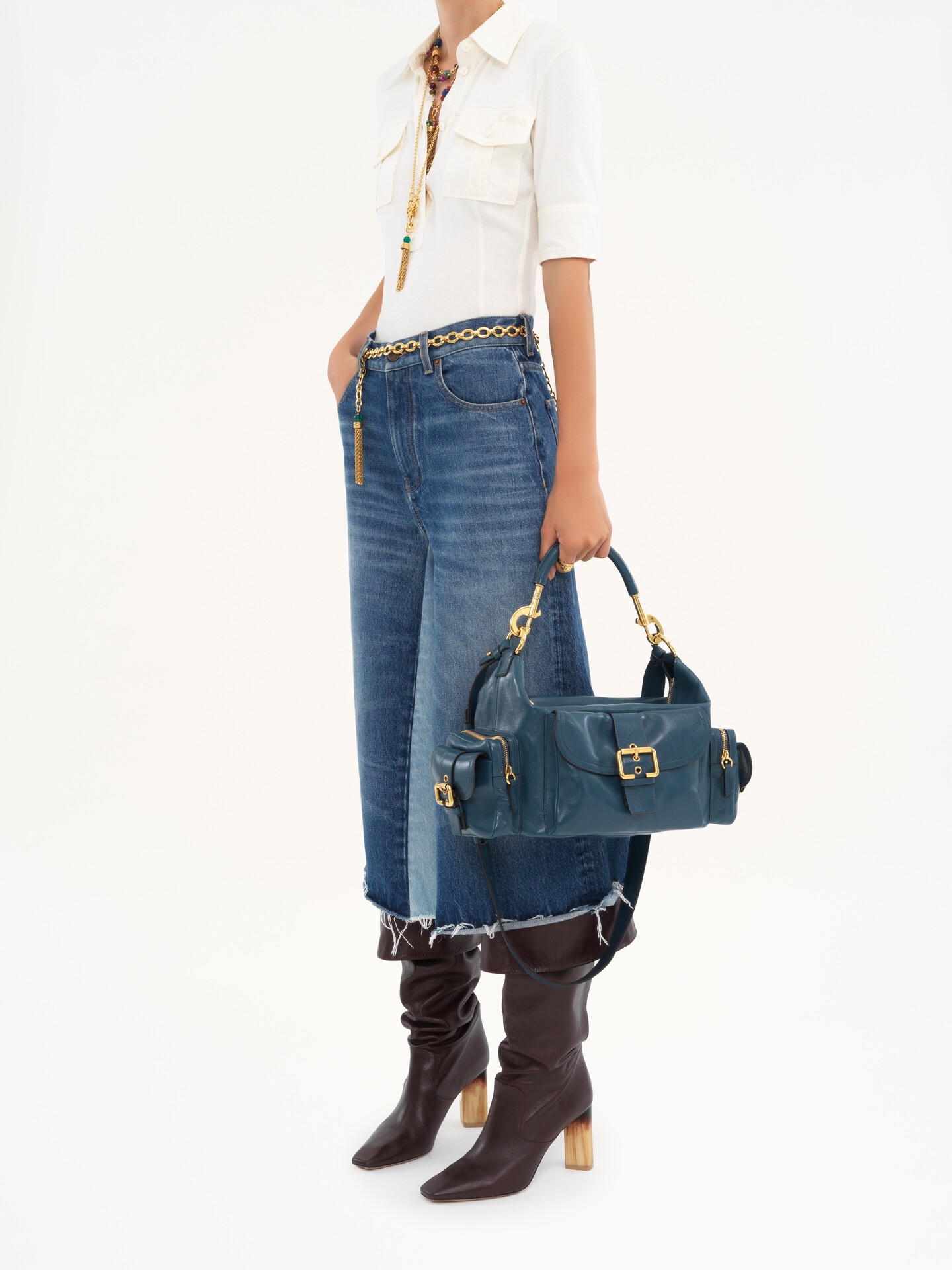 Camera bag in shiny leather - 4