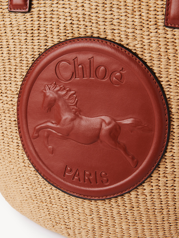 Large Horse Medal Basket in natural fibres - 17