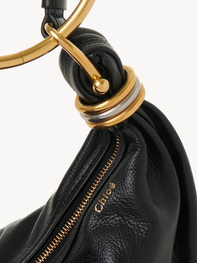 Small Bracelet Hobo bag in grained leather - 8