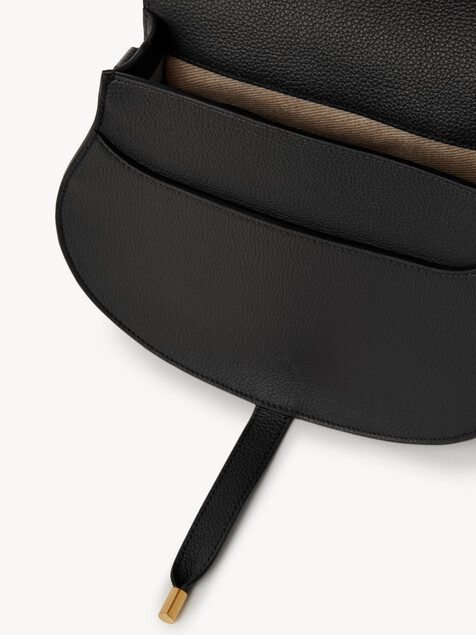 Marcie saddle bag in grained leather