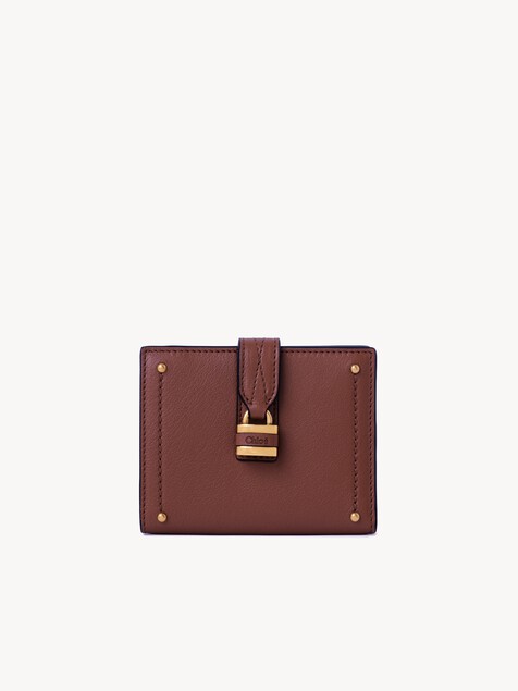 Paddington square wallet in grained leather
