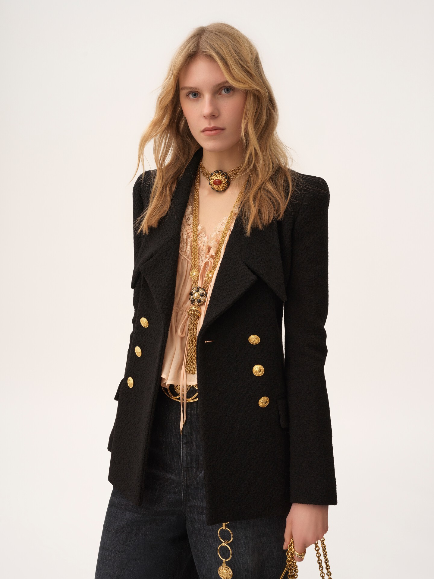 Double-breasted tailored jacket in wool bouclette - 4