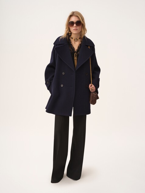 Oversized double-breasted coat in wool