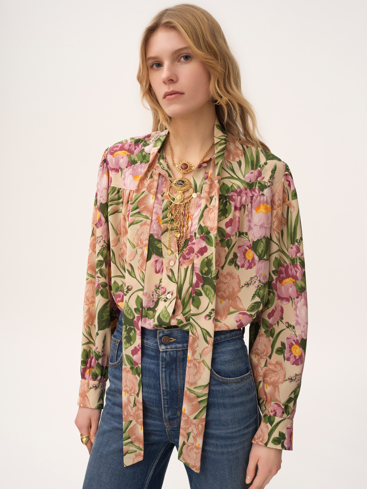 Maxi gathered lavallière blouse in crêpe de chine - 4
