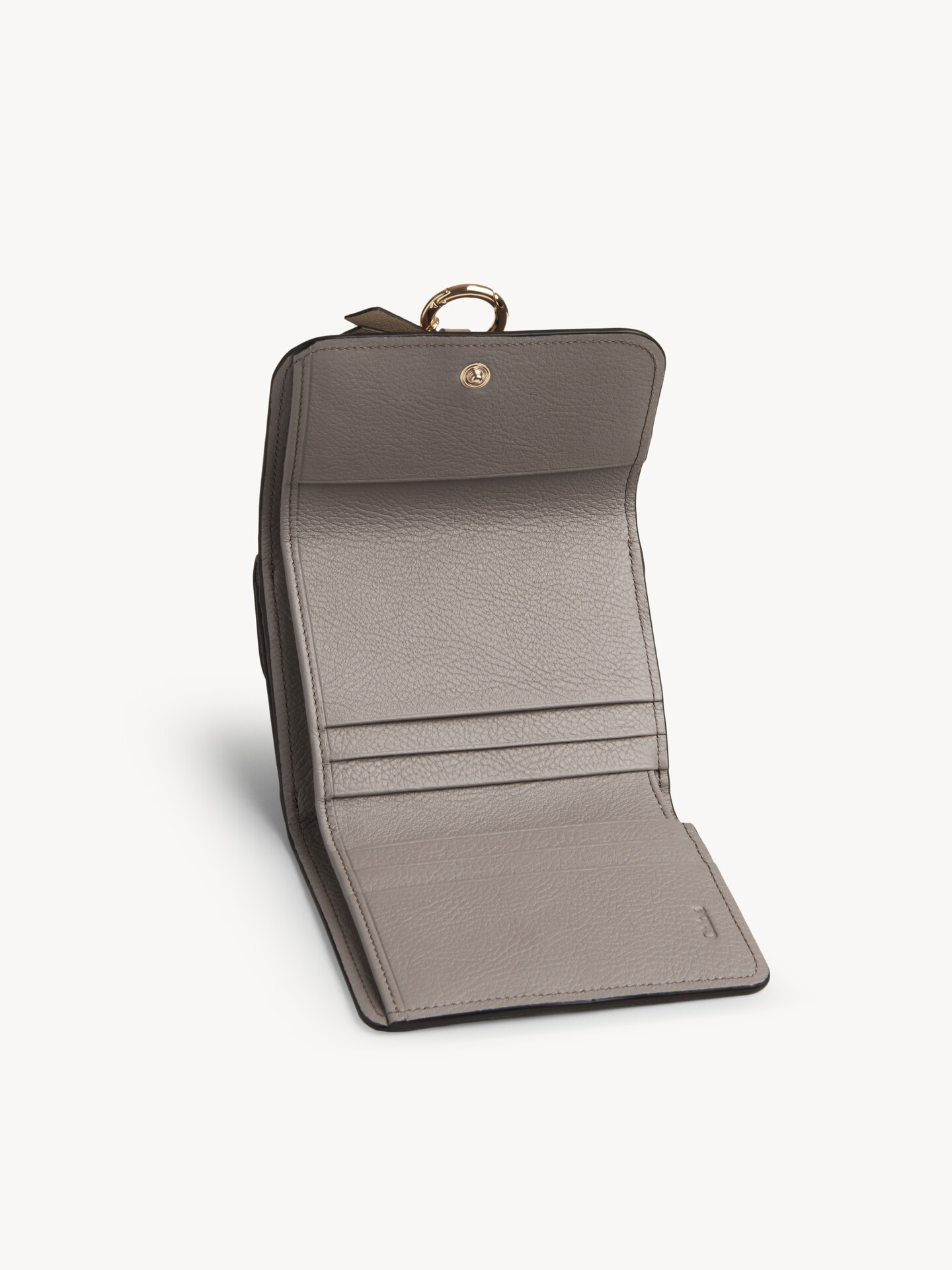 Small Alphabet tri-fold in grained leather - 5