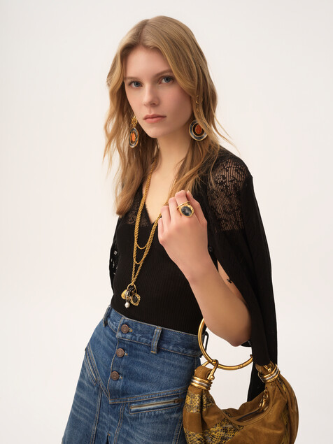 The Chlo&eacute; Amulet ring