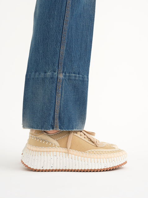Nama sneaker