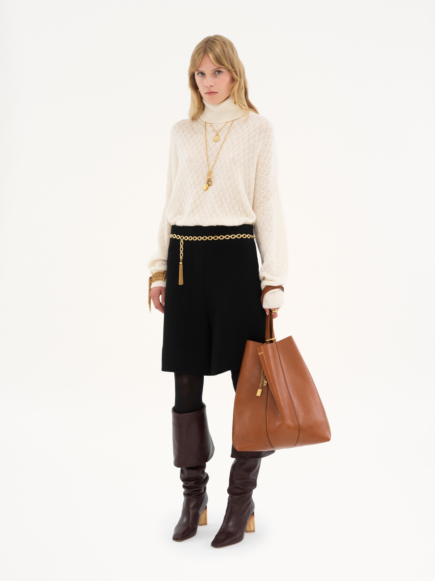 Large Chlo&eacute; Spin tote bag in grained leather - 9