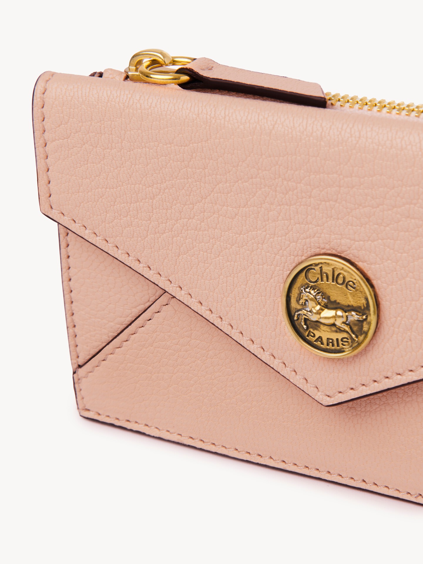 Small Envelope purse with card slots in grained leather - 6